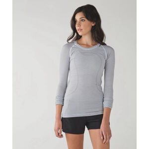 Lululemon White Black Striped Long Sleeve Tee Size 12 (17” PTP)